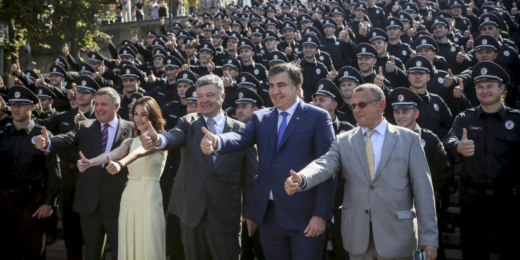 Mikheil Saakashvili standing beside Ukrainian President Petro Poroshenko