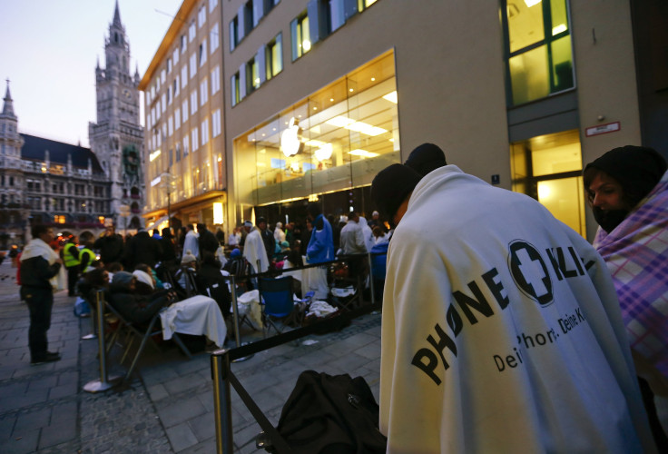 Apple Store Camping