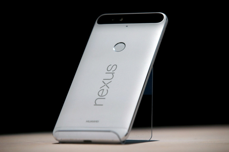 Nexus 6P Glass Panel Shatters