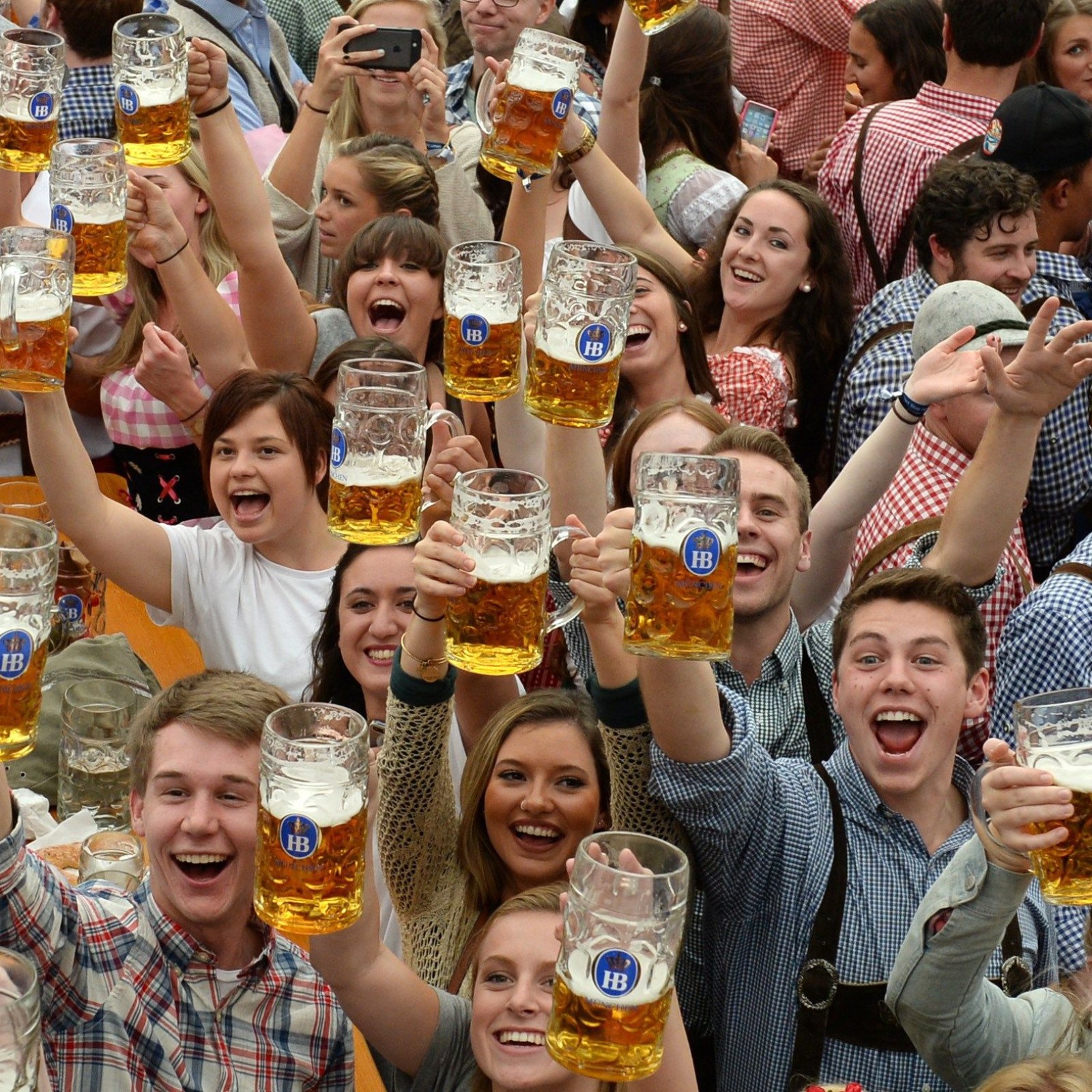 Spies At Oktoberfest? German Intelligence Agency Pays For Secret Agents To  Get Drunk At Annual Beer Celebration, Report Finds