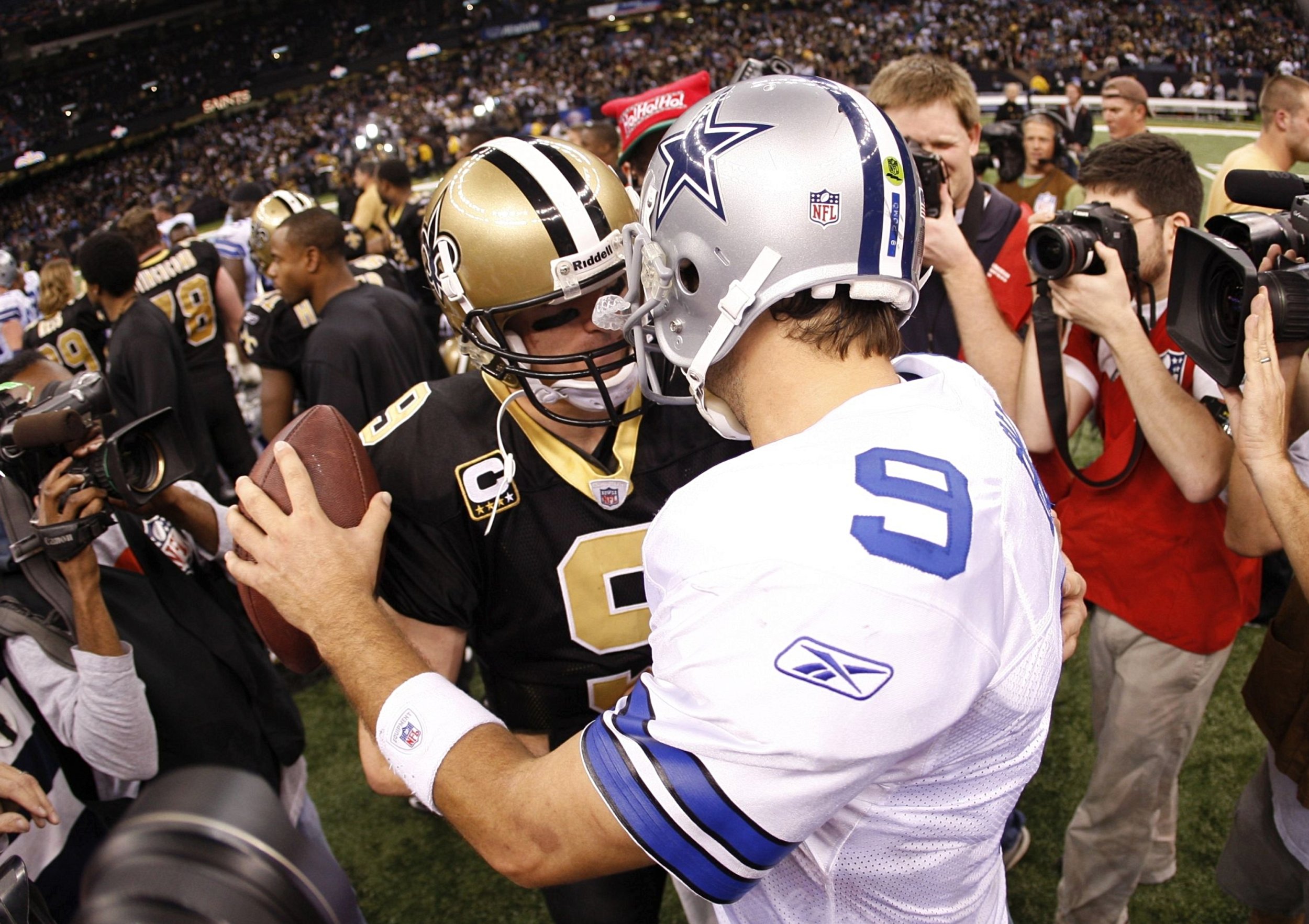 Brees to miss at least 3 games after Saints place him on IR