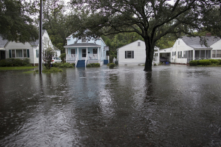 2015-10-04T165324Z_1450885854_GF10000232152_RTRMADP_3_STORM-JOAQUIN