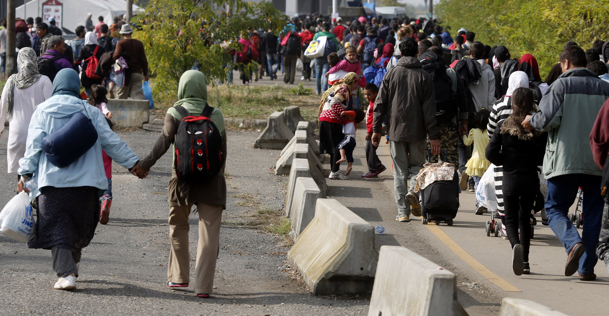 Syria Refugee Crisis: Obama Kickstarter Crowdsource Campaign Nearing ...