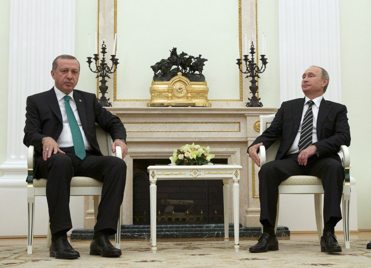 Russian President Vladimir Putin and Turkish President Tayyip Erdogan meet at the Kremlin