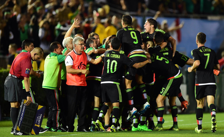 Mexico soccer vs USA