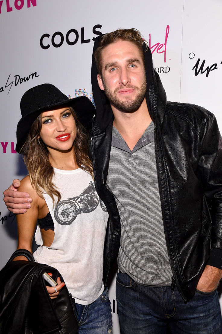 Kaitlyn Bristowe Shawn Booth romance fake