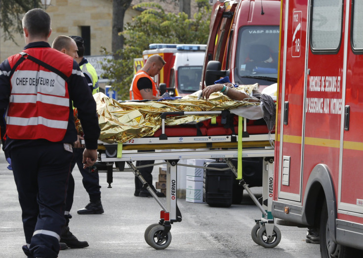 Injured people France bus-truck collision