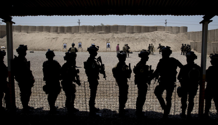 Iraqi counter terrorism soldiers before a training exercise