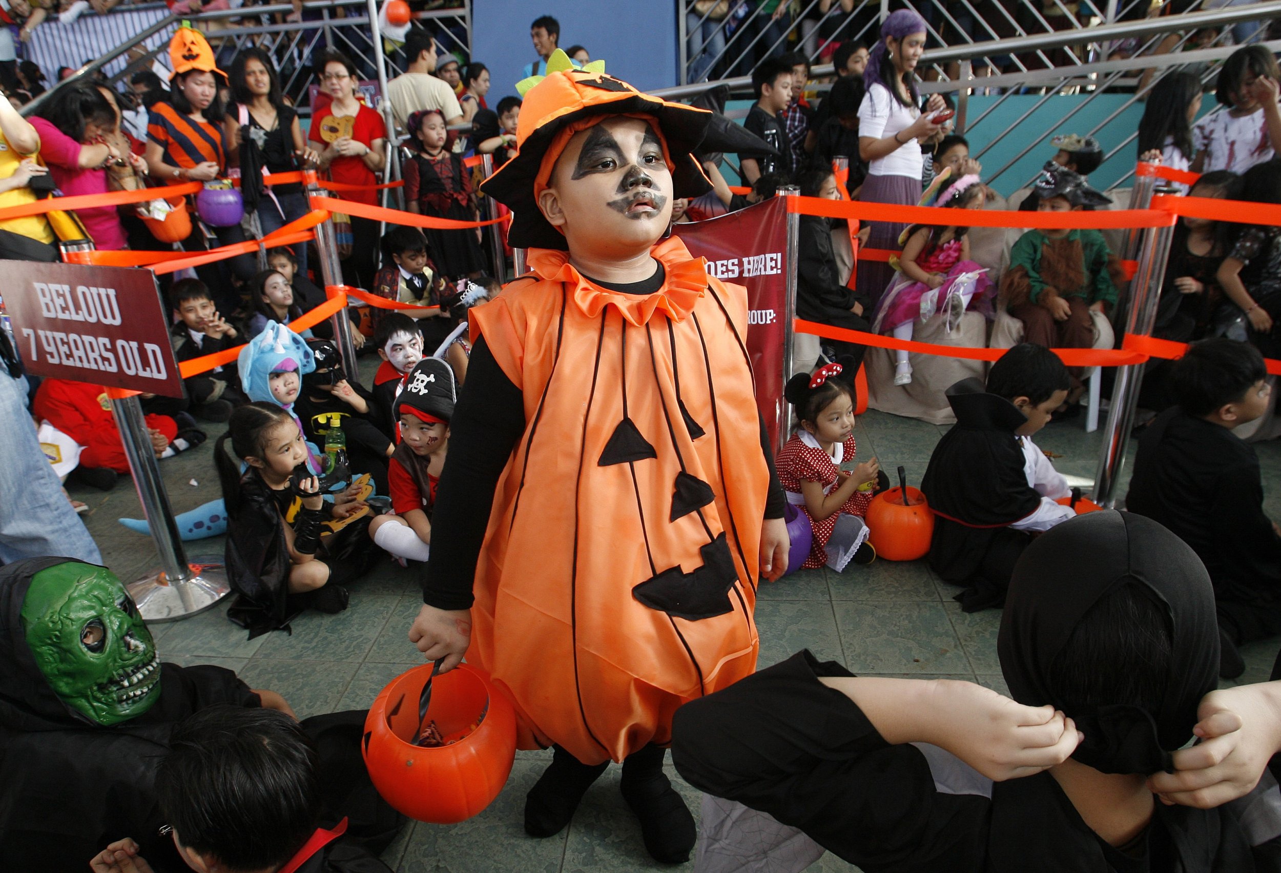 halloween-2015-game-ideas-for-kids-5-fun-and-unique-activities-for