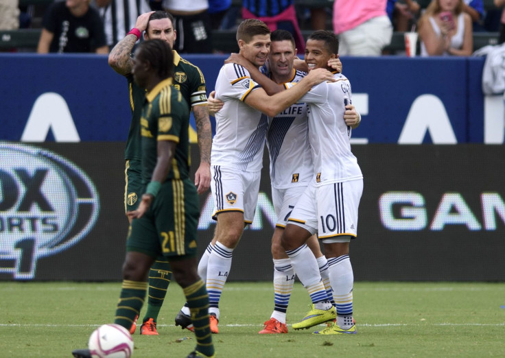 Steven Gerrard, Robbie Keane, Giovani dos Santos