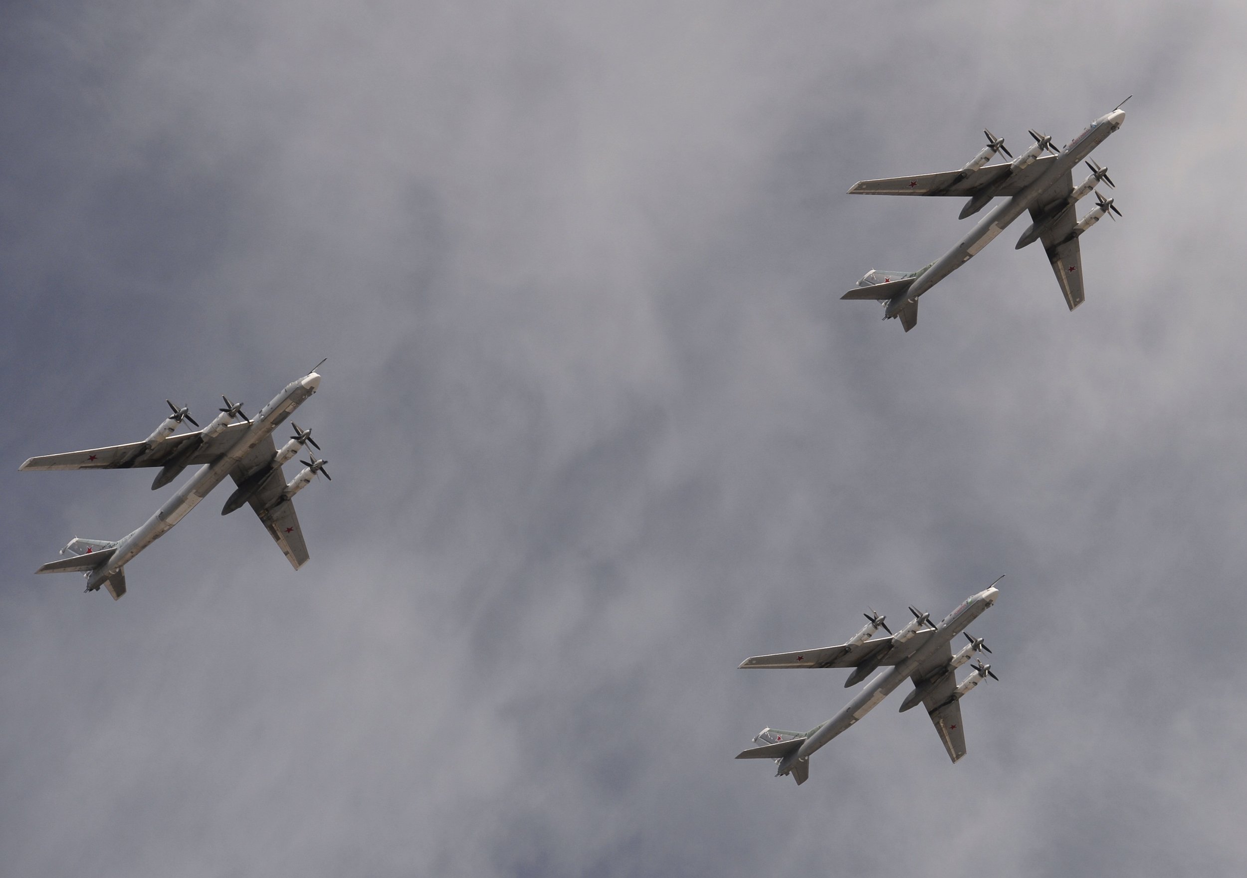 US Fighter Jets Scramble After Russian Warplanes Approach USS Ronald