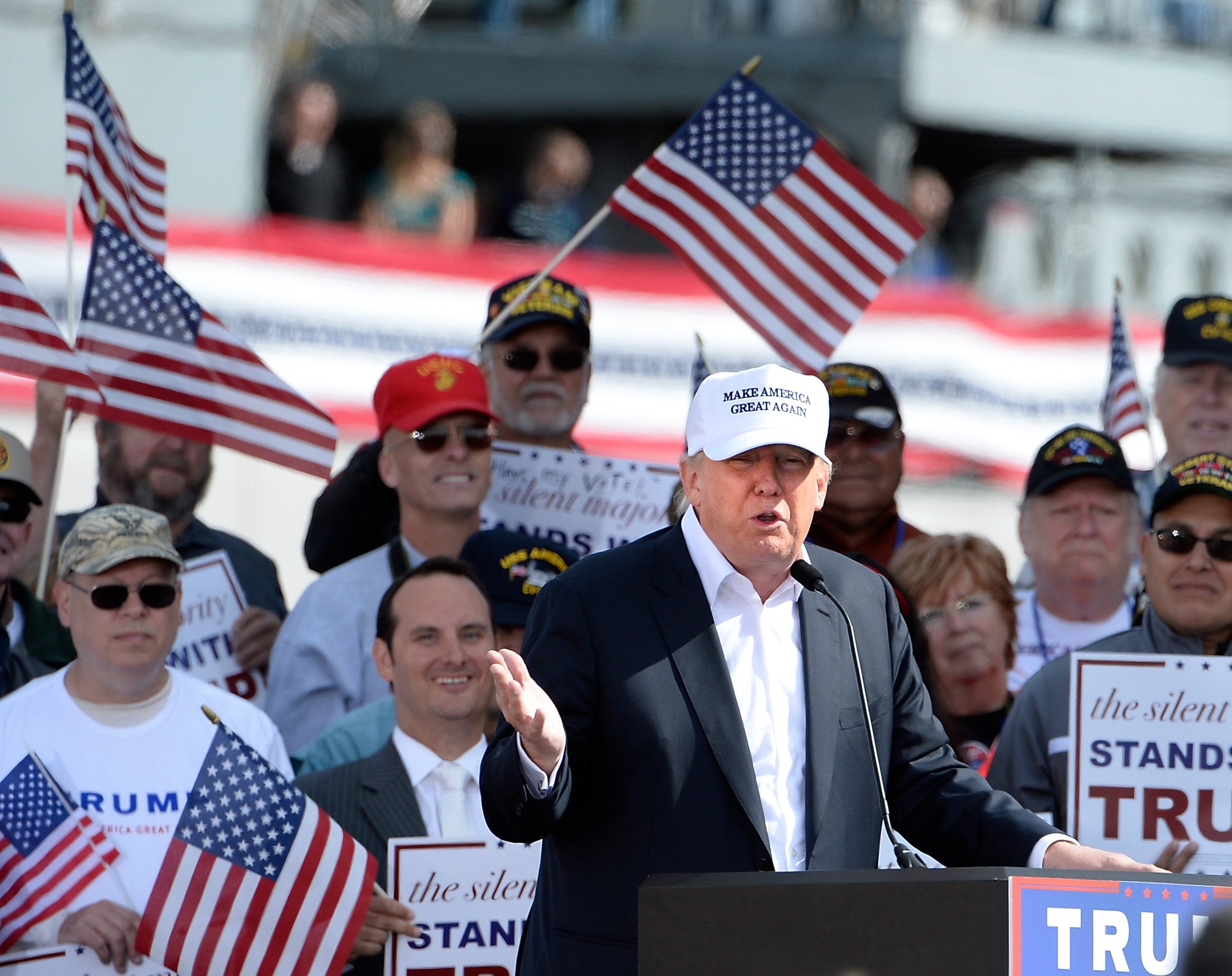 Donald Trump Veterans Affairs Plan Will 'Make The VA Great Again' With