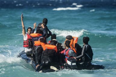 Europe refugee crisis, Greece relocation