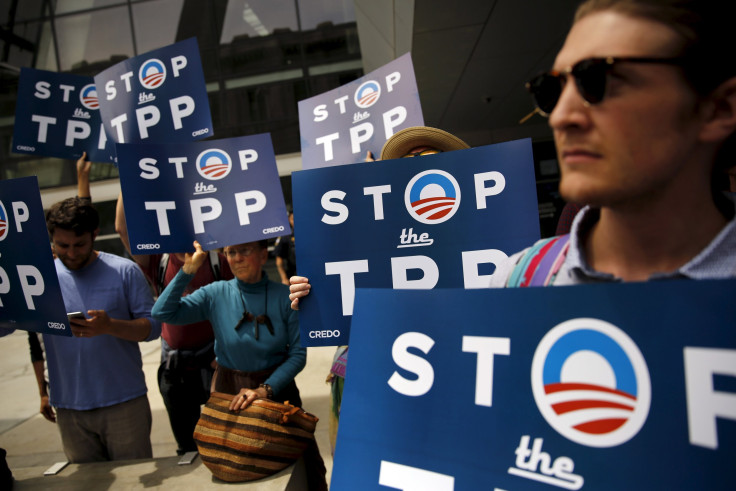 TPP protest Obama