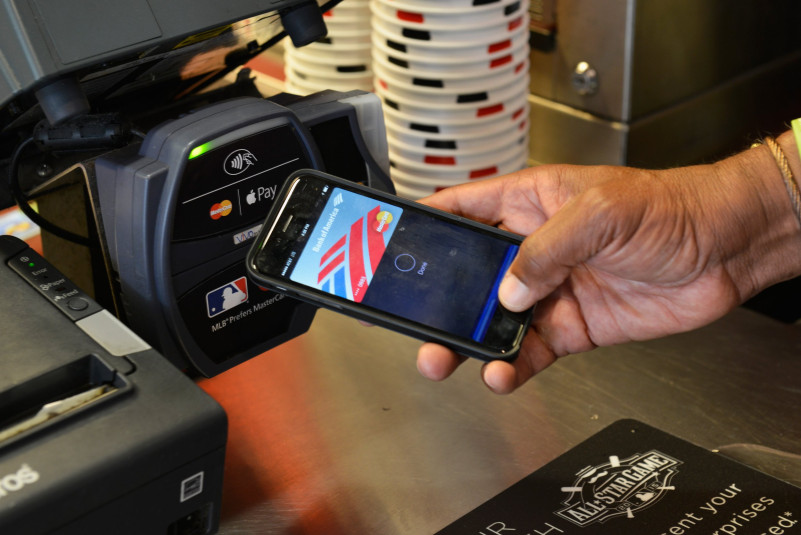 iPhone Peer-to-peer mobile payments