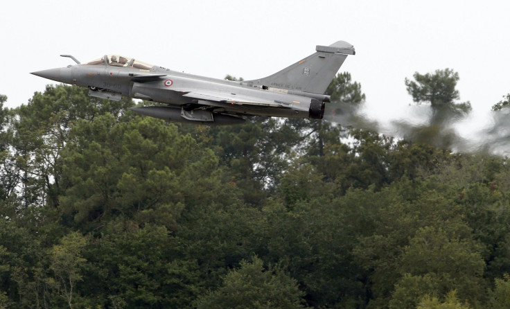 A Rafale fighter jet taking off