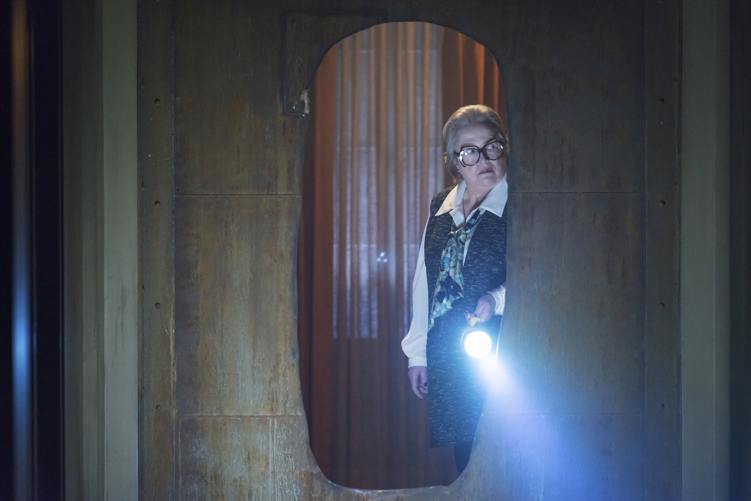 ‘american Horror Story Hotel Episode 7 Reveals Countess Elizabeth S Backstory And History With