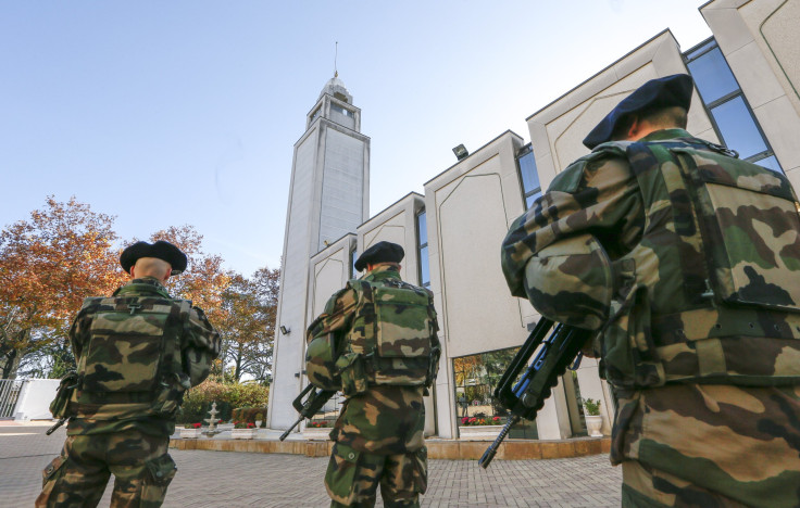 french mosques ransacked