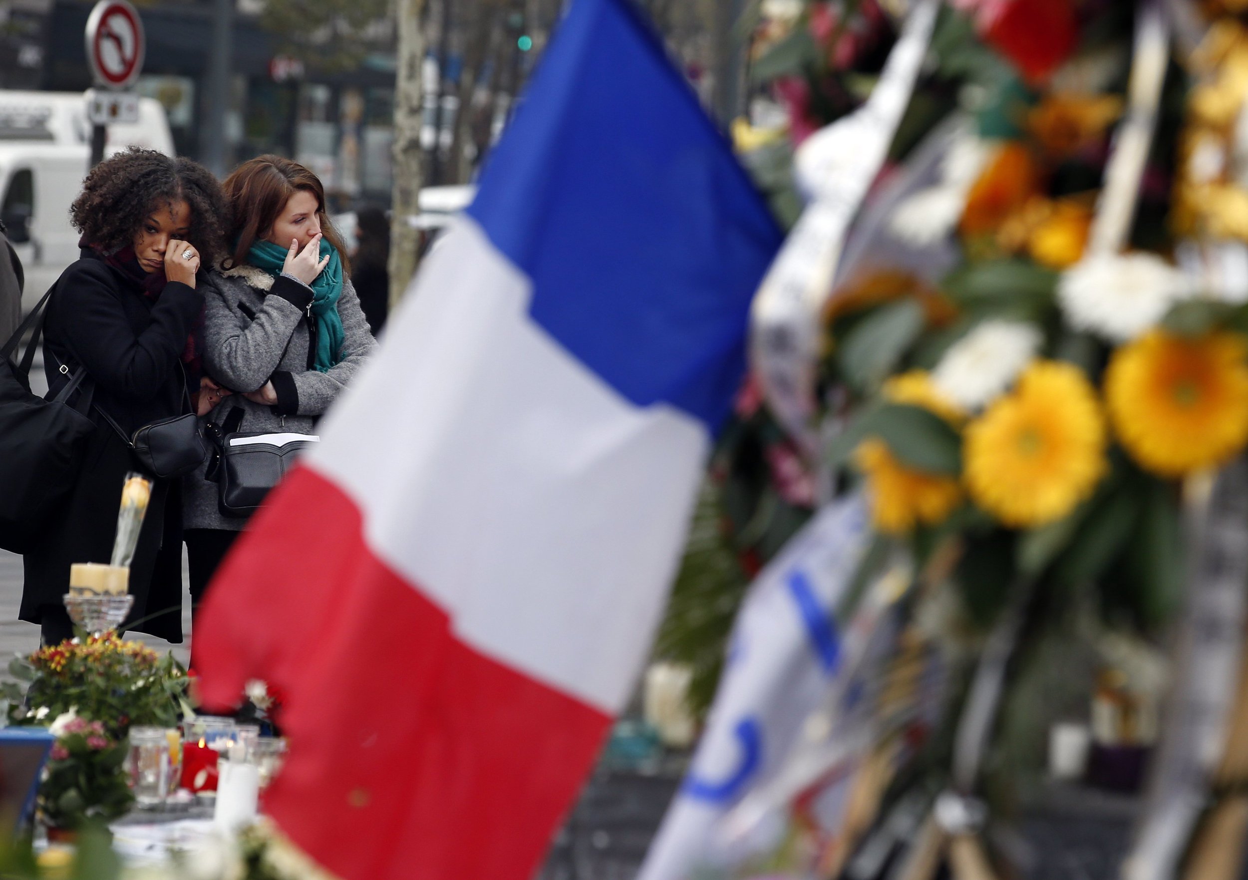 Париже 13 ноября. 13 Ноября 2015 Франция теракт. Терроризм во Франции.