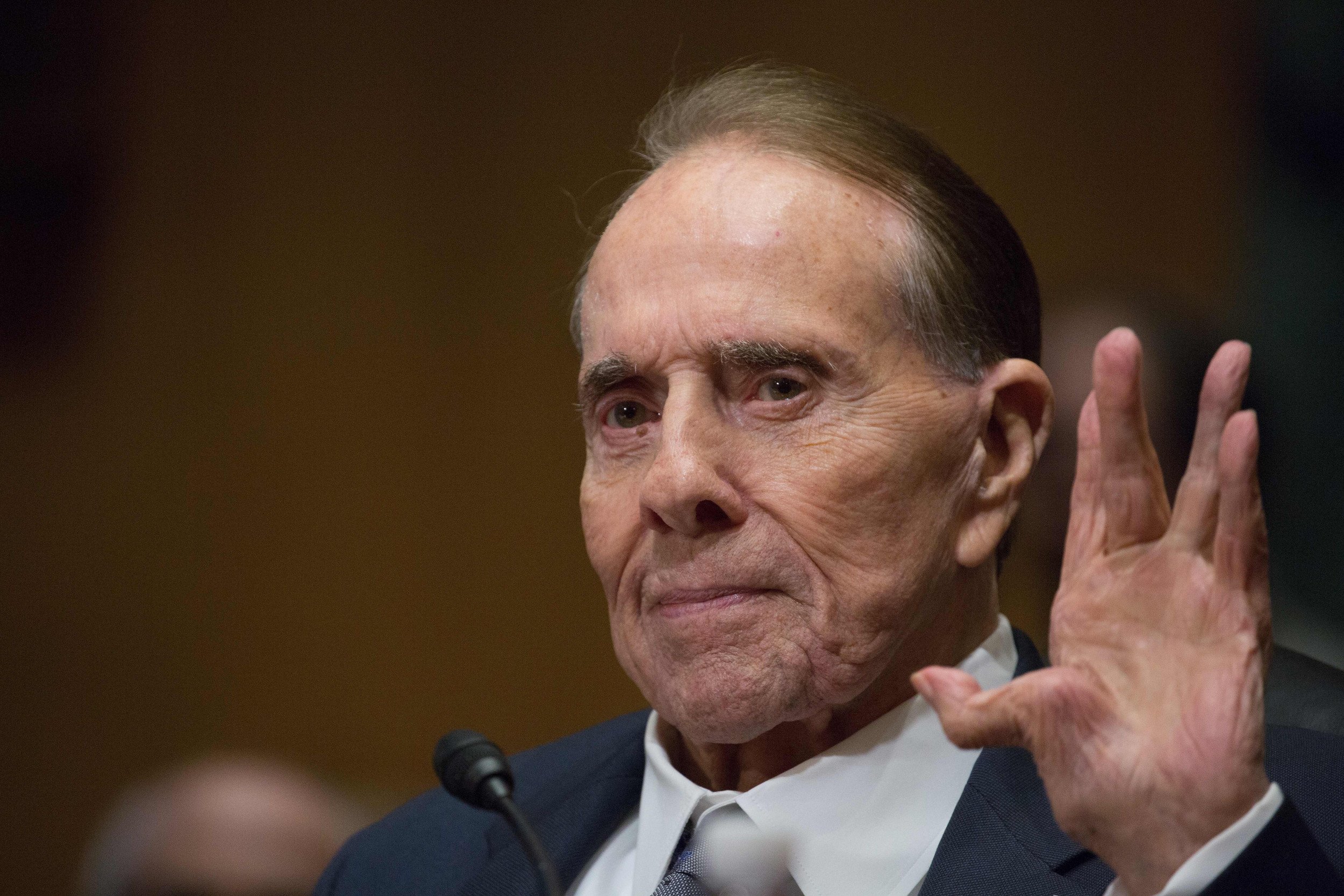 Bob Dole Former GOP Senate Leader And Presidential Candidate Dies At 98