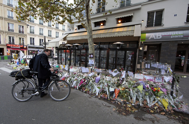 ParisAttacksMemorial_Dec2015