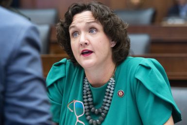 Rep. Katie Porter Uses Bags of Rice And M&M's To Slam Big Oil Executives