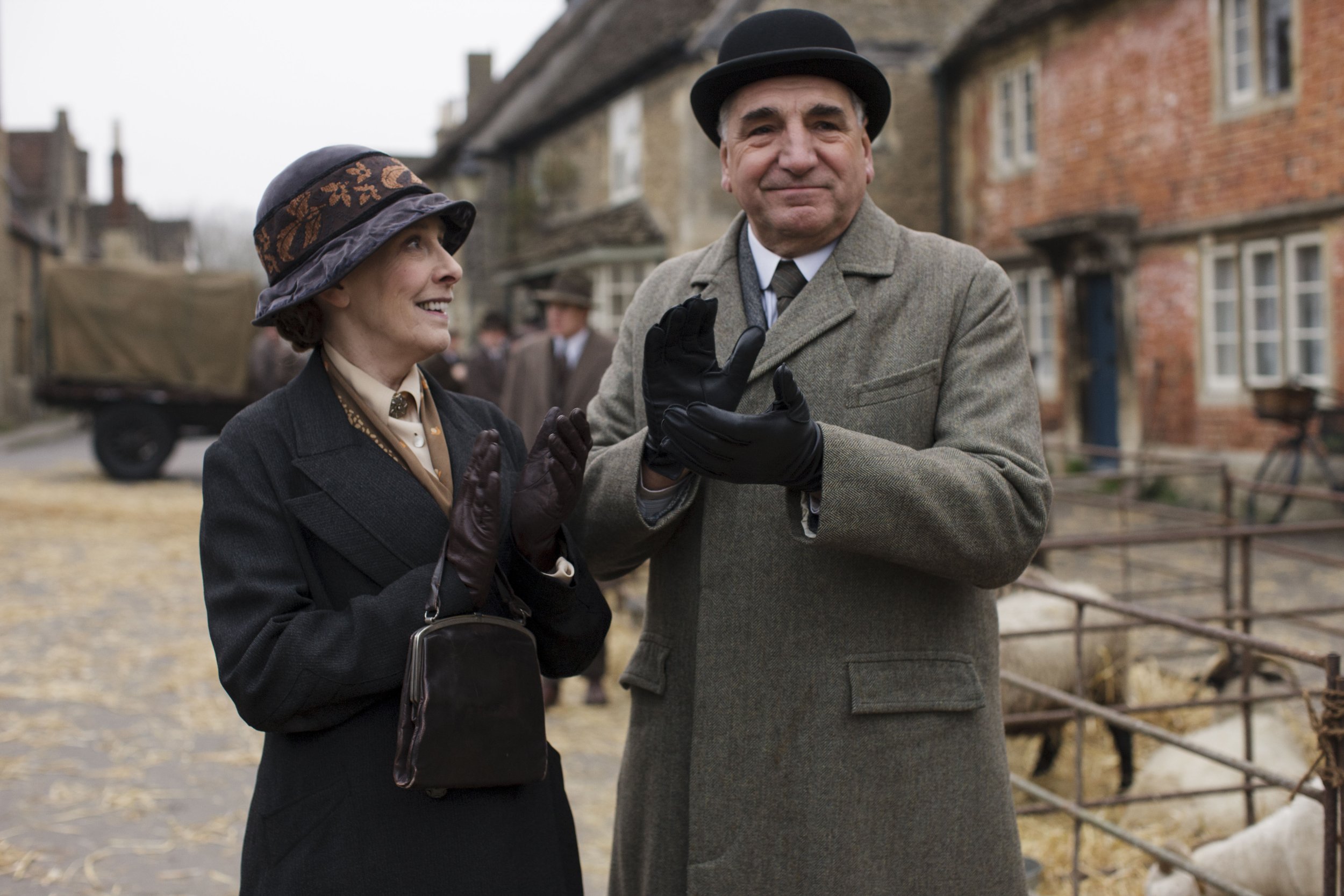 ‘Downton Abbey’ Season 6 Spoilers: Stars Tease Awkward Sex Talk For Mr ...