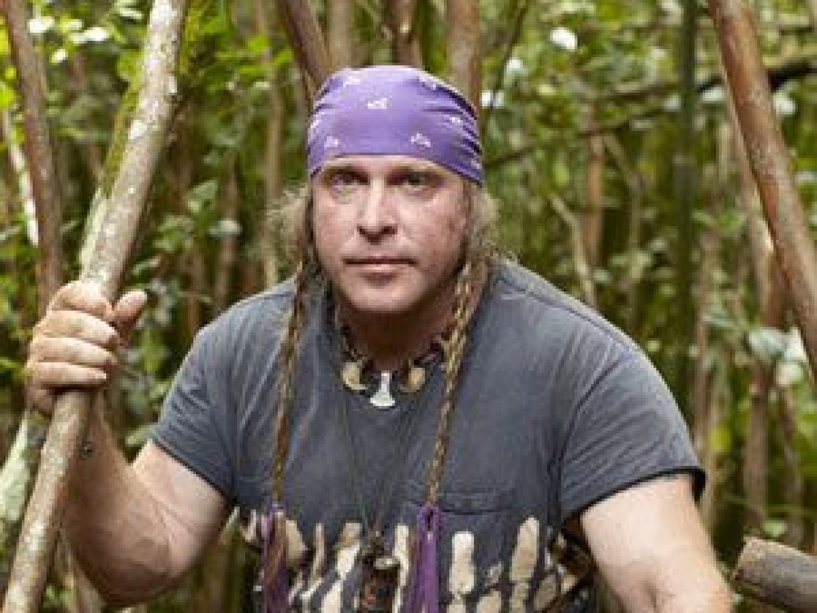 Ex-'Dual Survival' Star Cody Lundin Penned Cryptic Facebook Post About Discovery Channel Before Reported Lawsuit | IBTimes
