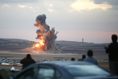 An explosion in Kobani rocks the ground 
