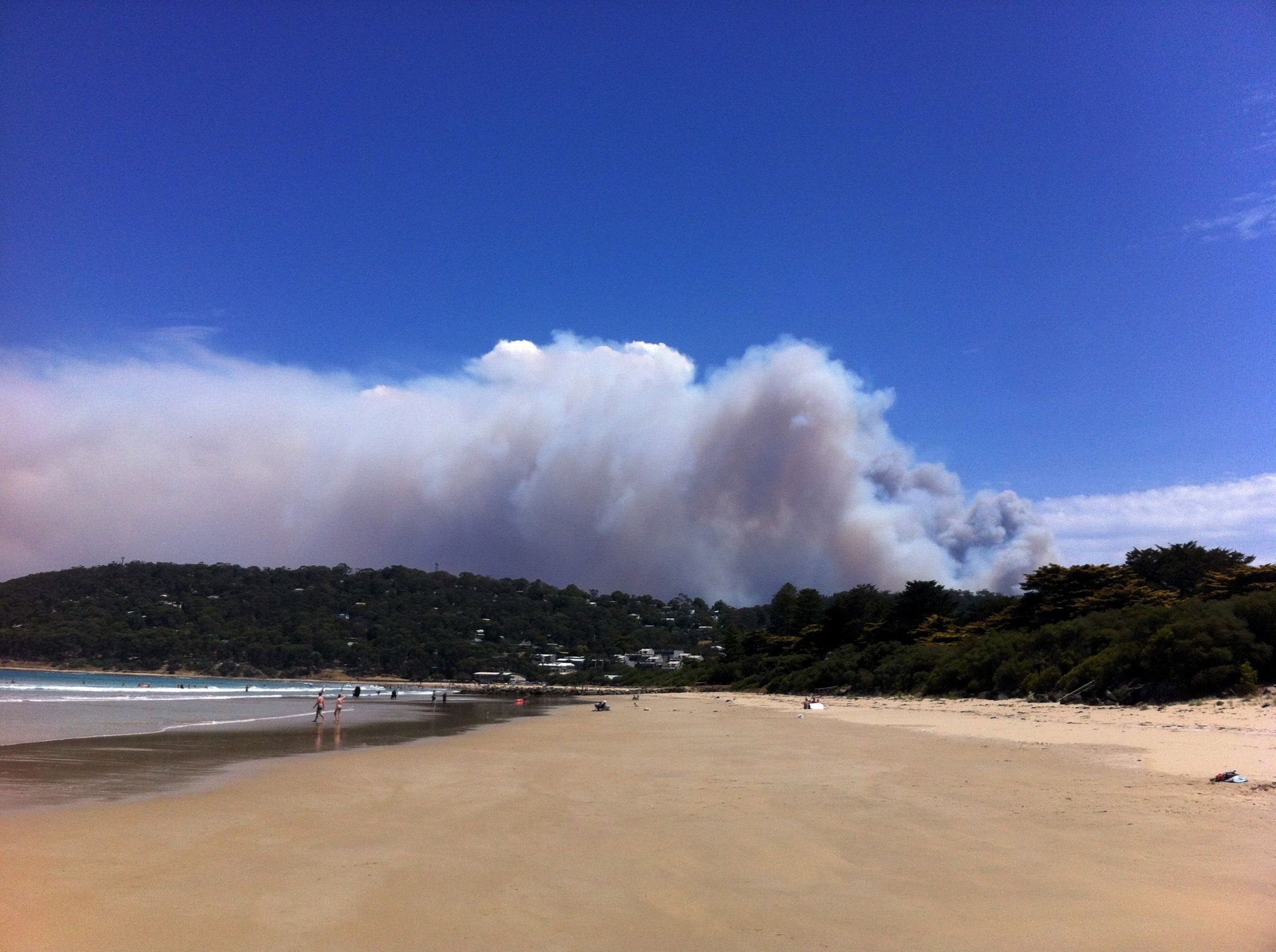 Christmas Day Bushfire In Australia Destroys Over 100 Homes | IBTimes