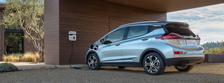 2016-chevrolet-bolt-electric-vehicle-charging-1480x551-01