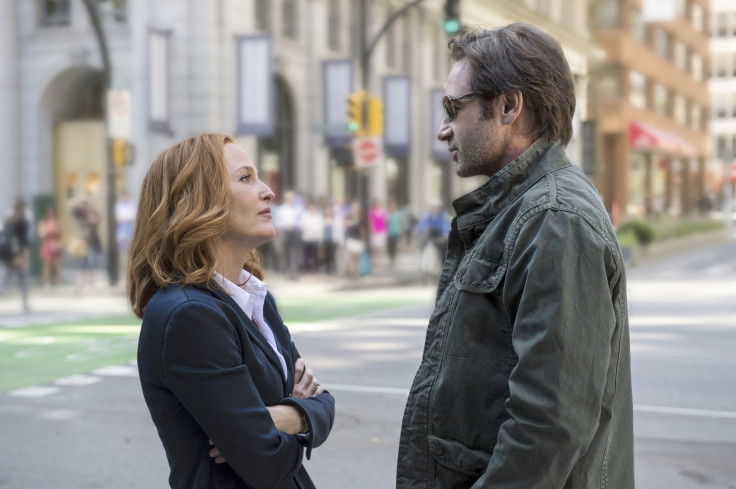Scully and Mulder X-Files Finale