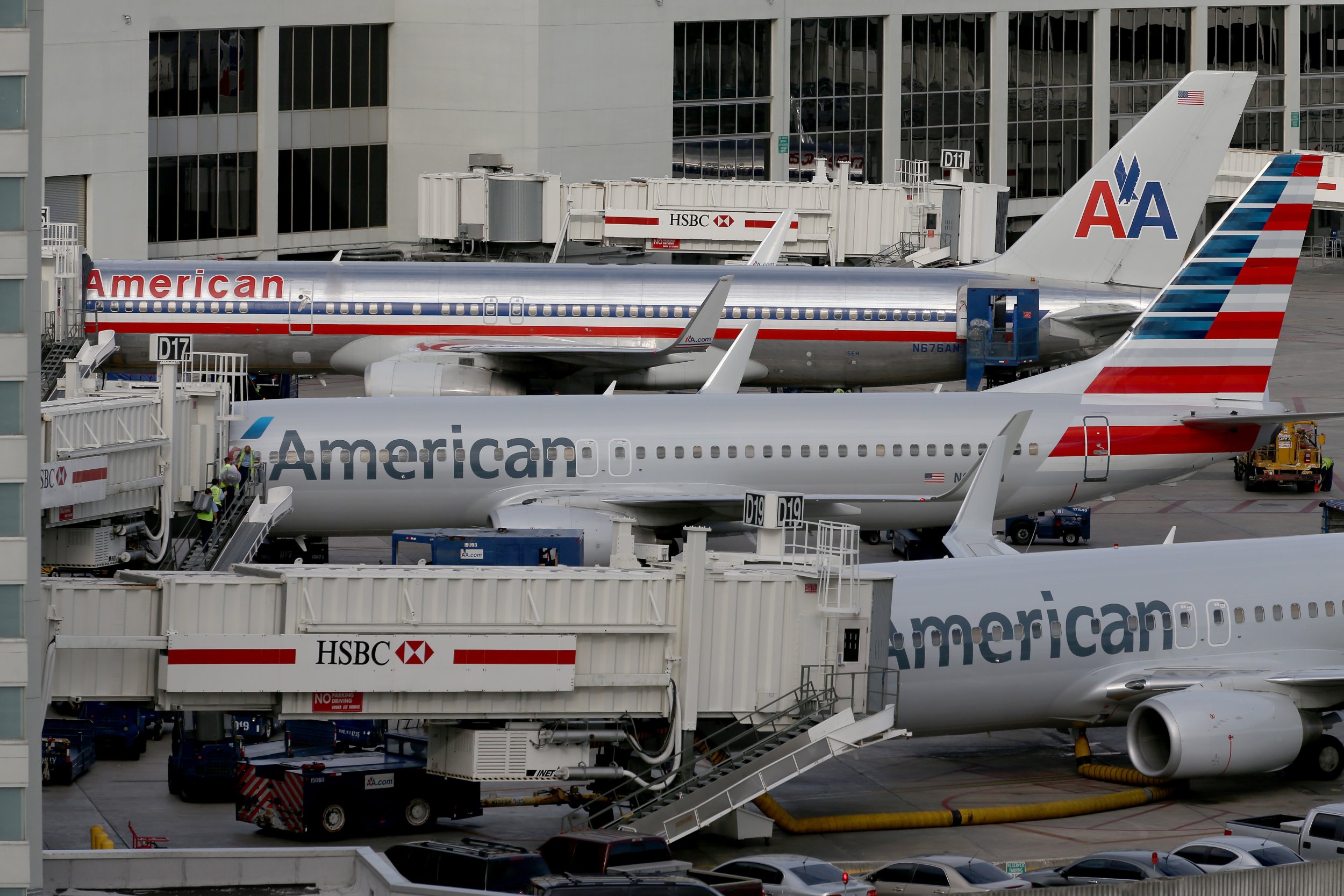 American Airlines Plane Makes Emergency Landing, Several Injured After