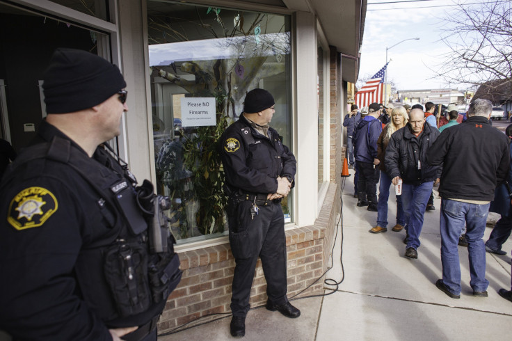 Oregon standoff arrest FBI checkpoints