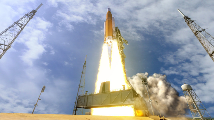 sls-70mt-dac3-orange-launch-uhr2