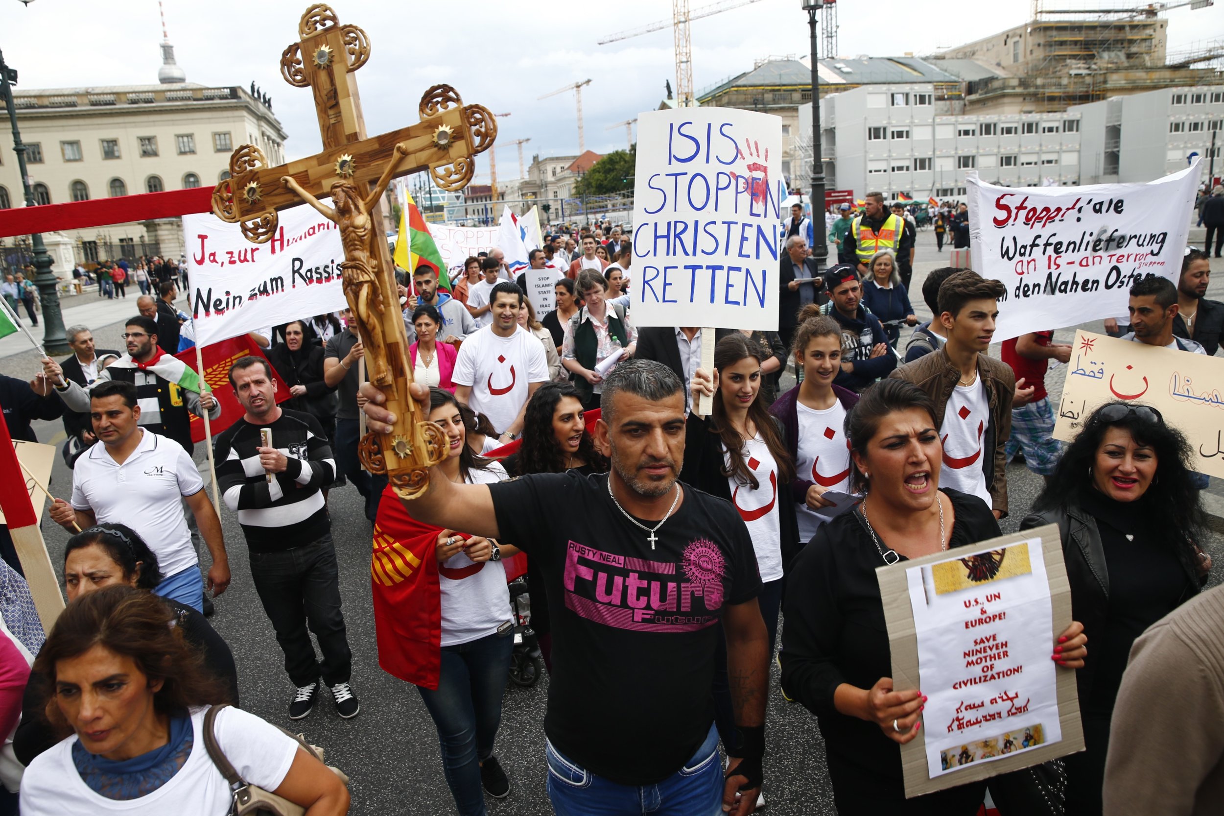 Isis Genocide Against Christians Yazidis European Parliament