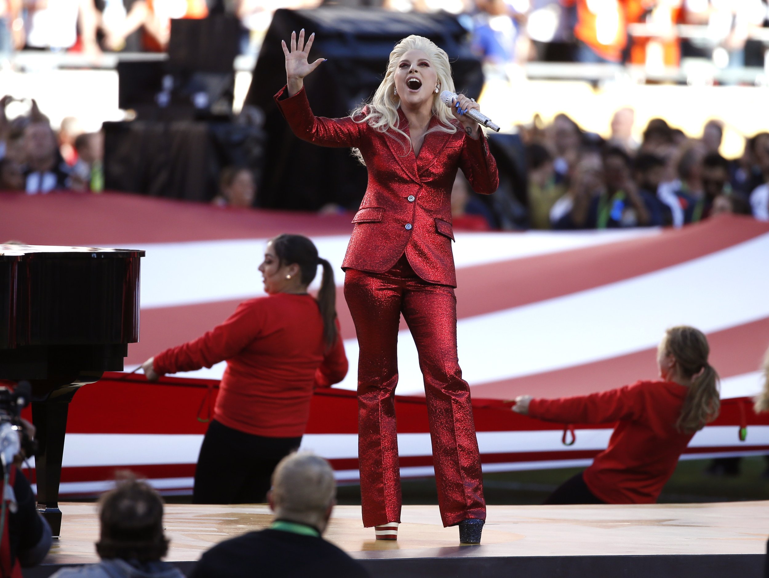 Watch Lady Gagas Super Bowl 50 National Anthem Performance Video Ibtimes 