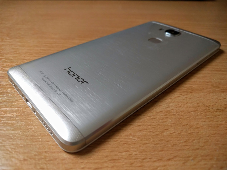 Honor 5X Review  Design