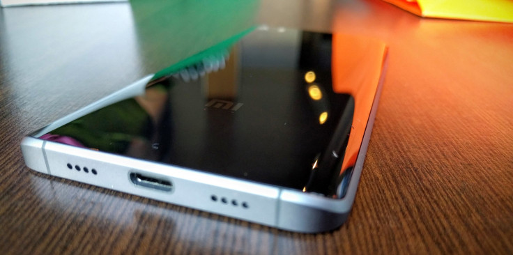 Xiaomi Mi 5 Hands-On Screen
