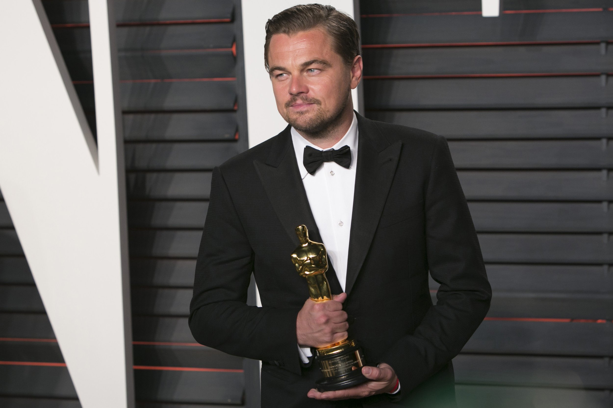 Leonardo Dicaprio Oscar Win How Did The Revenant Star Celebrate His First Academy Award 