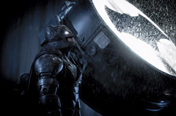 New Batman v Superman Clip