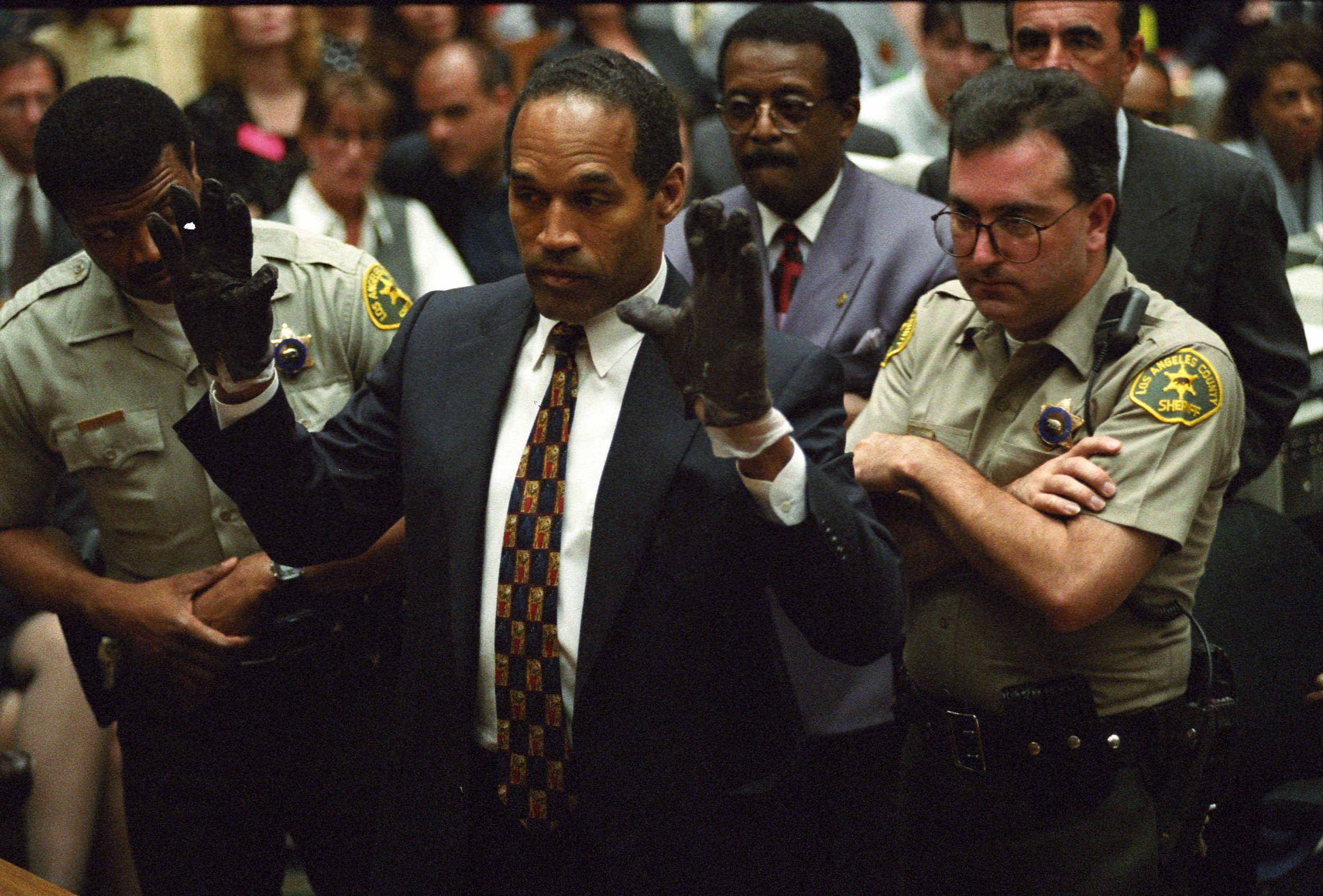 O.J. Simpson Conspiracy Theory: Knife Investigation Comes As The Juice ...