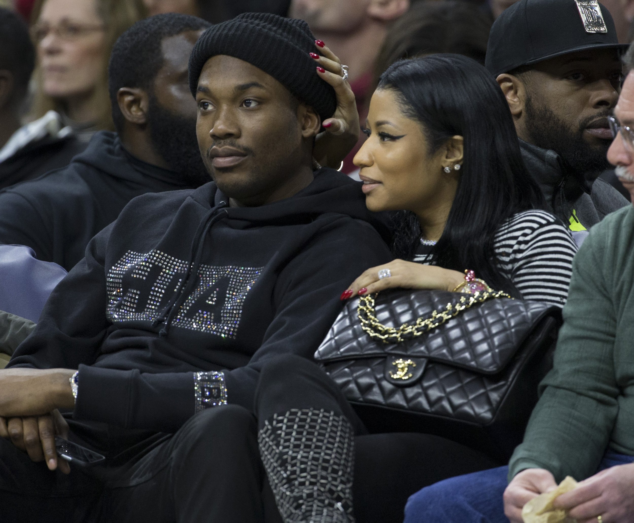 Nicki Minaj, Meek Mill Get Into Biggest Fight Ever After 'Anaconda' Singer  Refuses To Live With Boyfriend