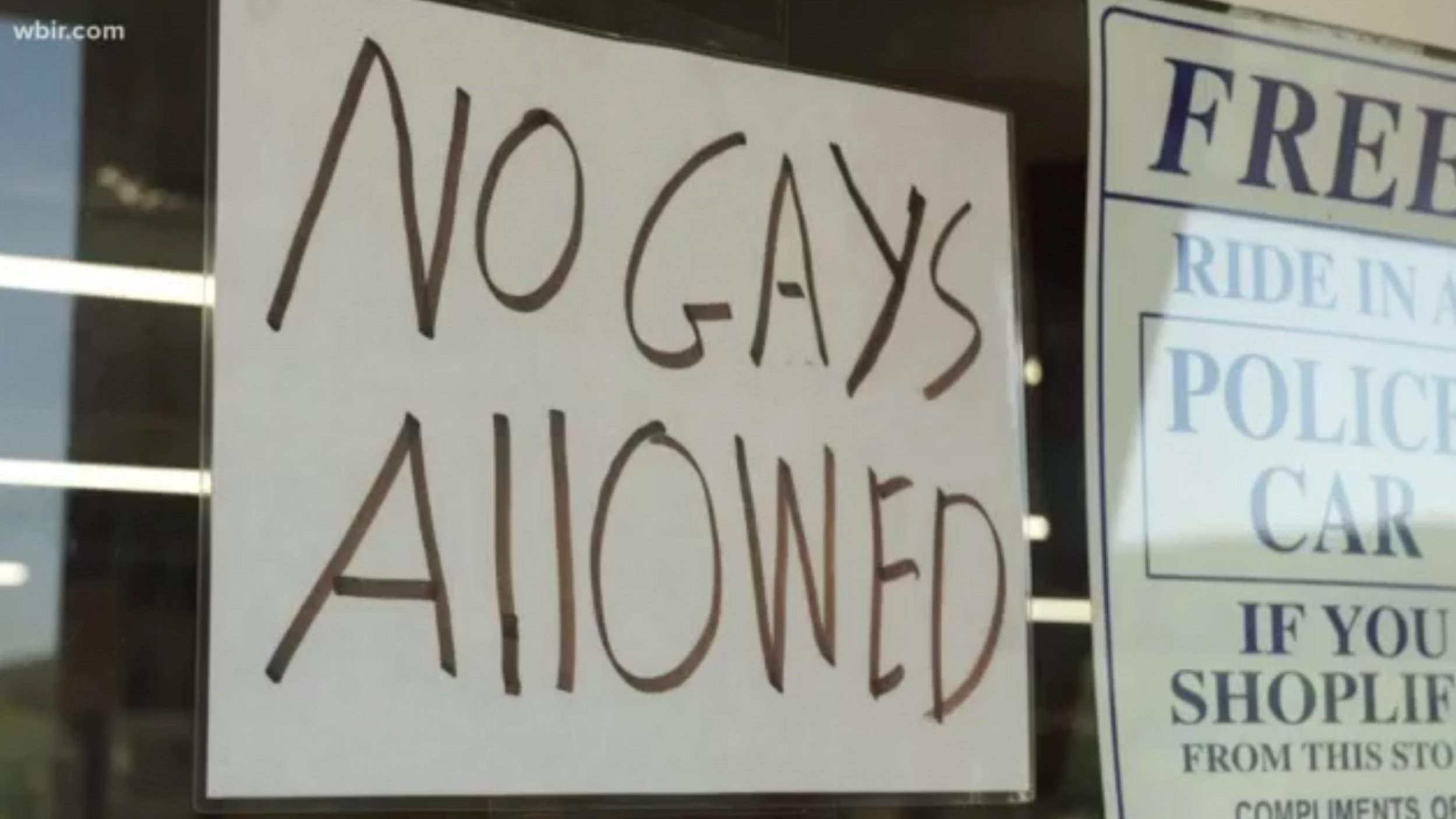 No Gays Allowed Sign Returns To Tennessee Store Following Cake Shop Supreme Court Ruling
