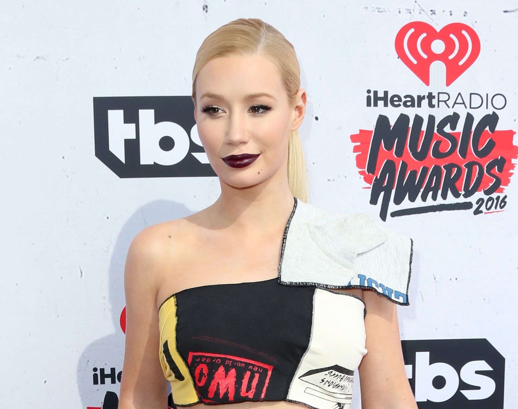 Iggy Azalea Explains Why She Let Fiancé Nick Young Off The Hook After Cheating Scandal 5954