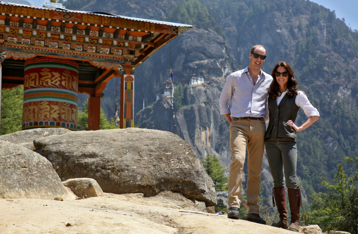 Britain's Prince William, Duke of Cambridge poses with his wife Catherine, Duchess of Cambridge