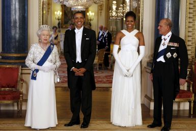 U.S. President Barack Obama (2nd L) and first lady Michelle Obama (2nd R) pose with Queen Elizabeth and Prince Phillip, Duke of Edinburgh 