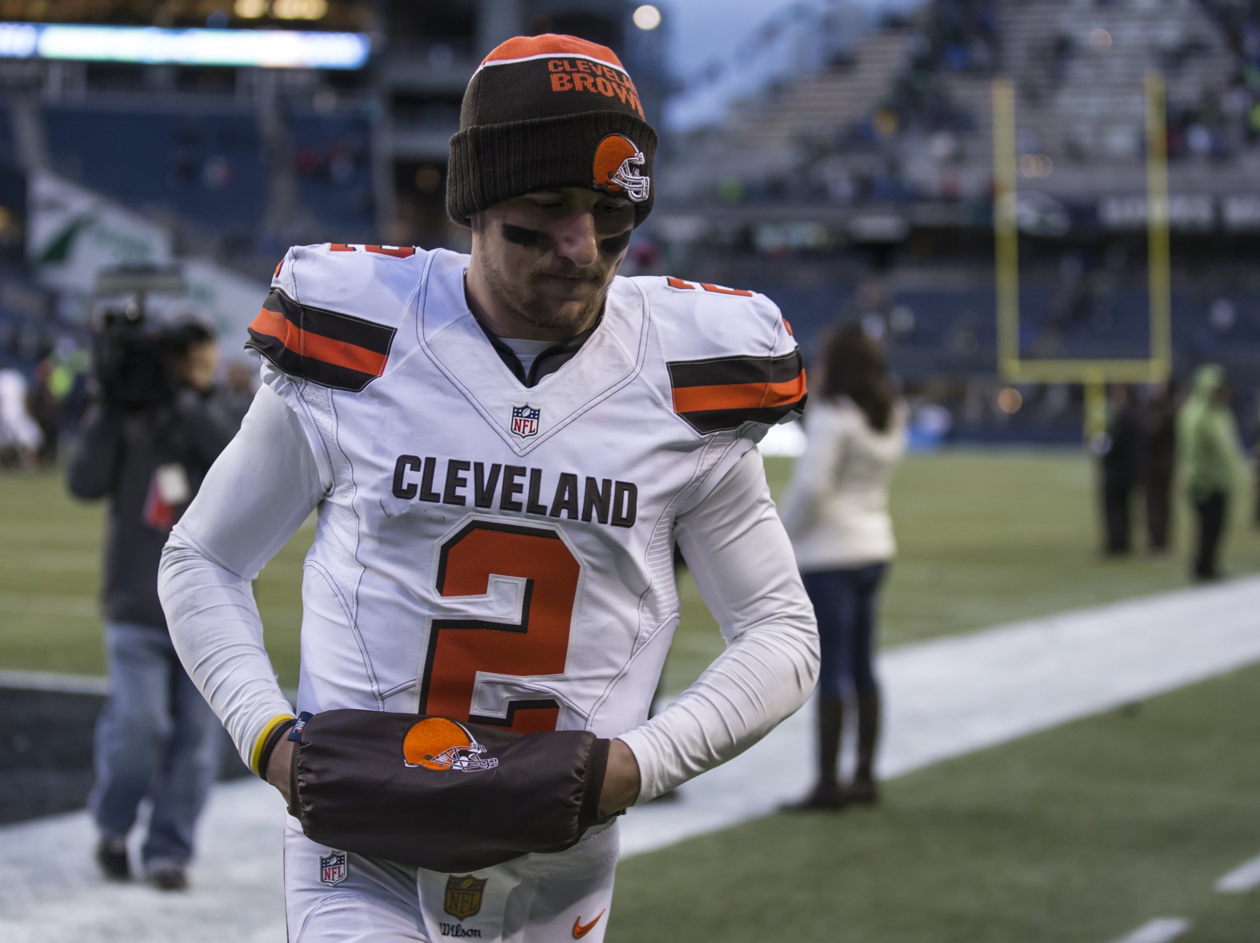 Johnny Manziel being dropped by another agent