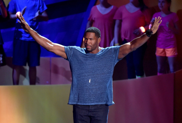 Michael Strahan Live