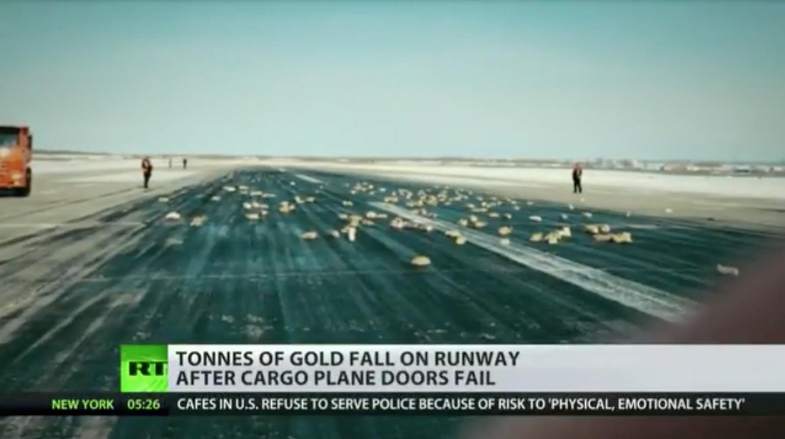 Tons Of Gold And Silver Falls From Russian Cargo Plane During Takeoff